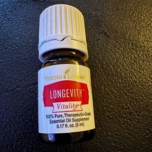 ⭐️Longevity Essential Oil